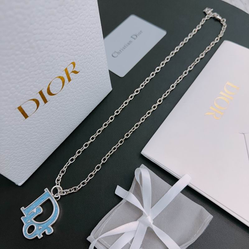 Dior Necklace 06lyr609